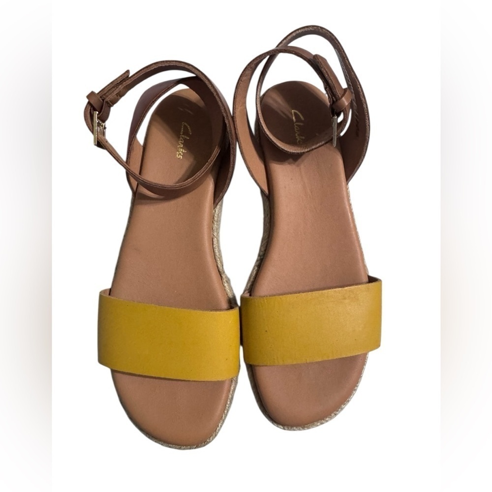 Clarks Kimmei Ivy yellow and tan leather ws23